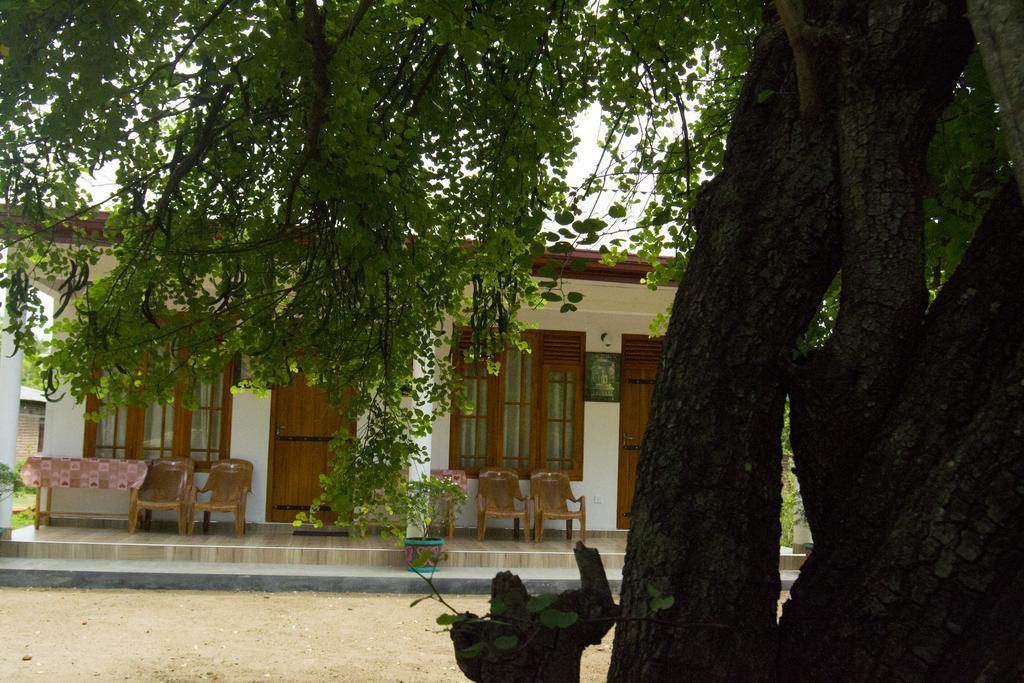 River Nature Park Polonnaruwa Exterior foto